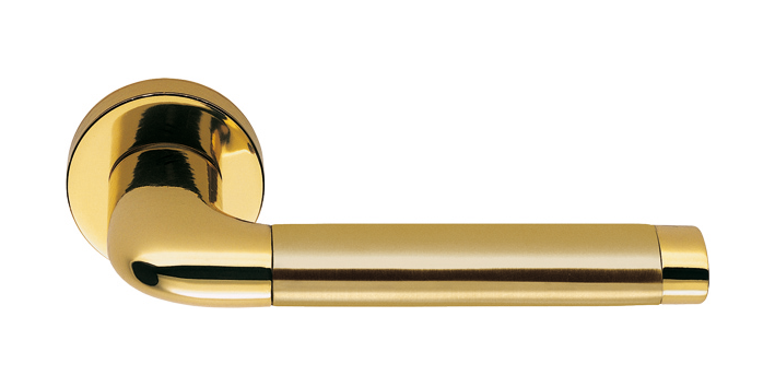 Дверная ручка Colombo Design Taipan LC11 полированная латунь/матовое золото 50мм розетта